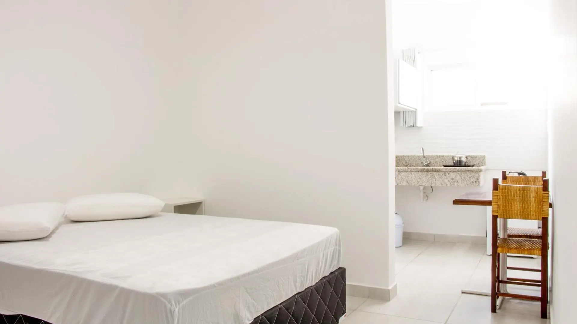 ** Guest house Canto Das Ondas Apart Studios Sao Francisco do Sul Brazil